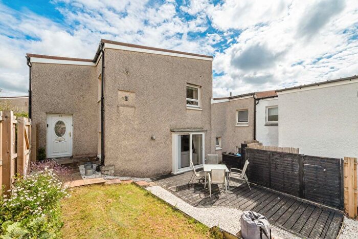 3 Bedroom End Of Terrace House For Sale In Limefield Road, Bathgate, EH48
