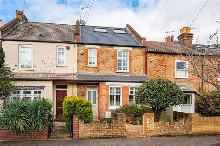 3 Bedroom Property For Sale In Clifton Road, Teddington, TW11