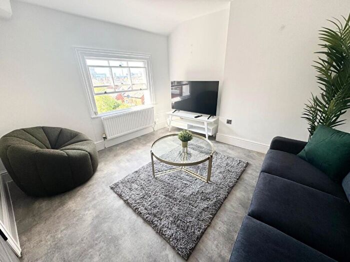 1 Bedroom Apartment For Sale In Apartment, Hope Street, Liverpool, Merseyside, L1