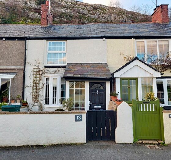 2 Bedroom Terraced House To Rent In Tyn Y Coed Road, Llandudno, LL30