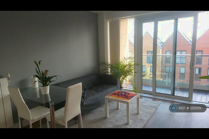 1 Bedroom Flat To Rent In Harris Lodge, London, SE9