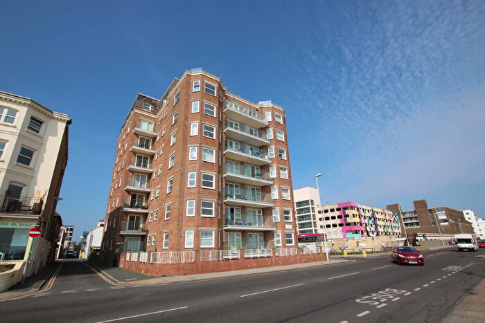 2 Bedroom Flat To Rent In Augusta House, BN11