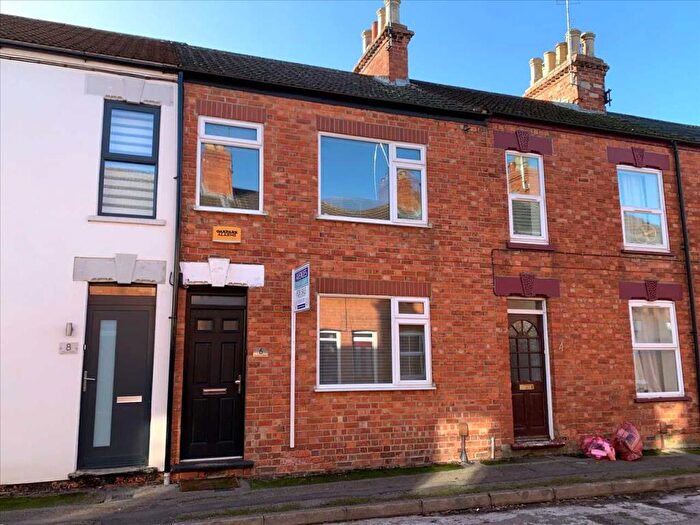 2 Bedroom Terraced House For Sale In Wallace Street, New Bradwell, Milton Keynes, MK13