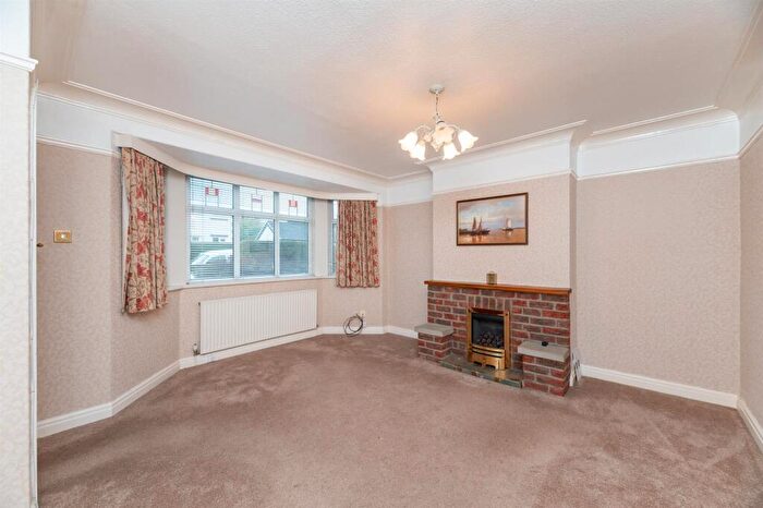 2 Bedroom Semi-Detached House For Sale In Oatlands Drive, Otley, LS21