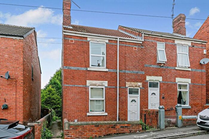 2 Bedroom Semi Detached House For Sale In Wheatcroft Road, Rawmarsh, Rotherham, S62