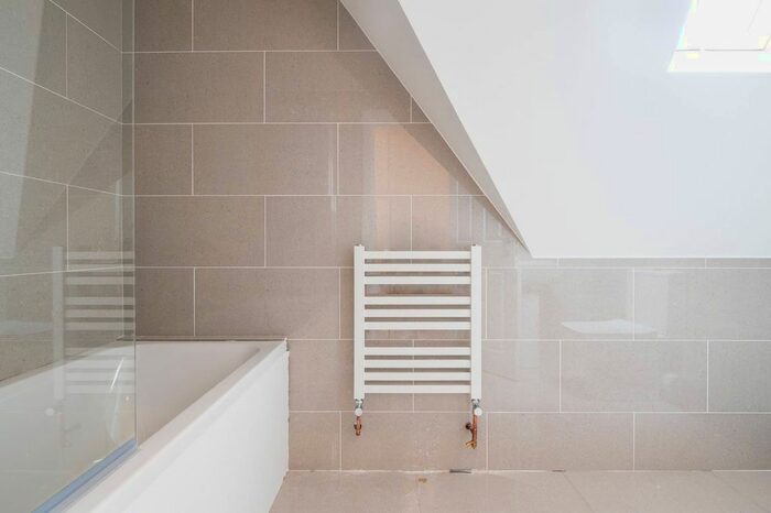 2 Bedroom Flat To Rent In Westfield, Westfield, Woking, GU22