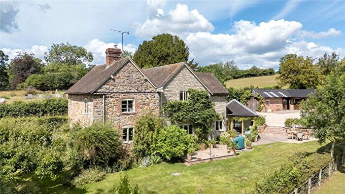 4 Bedroom Detached House For Sale In Hopton Wafers, Kidderminster, Shropshire, DY14