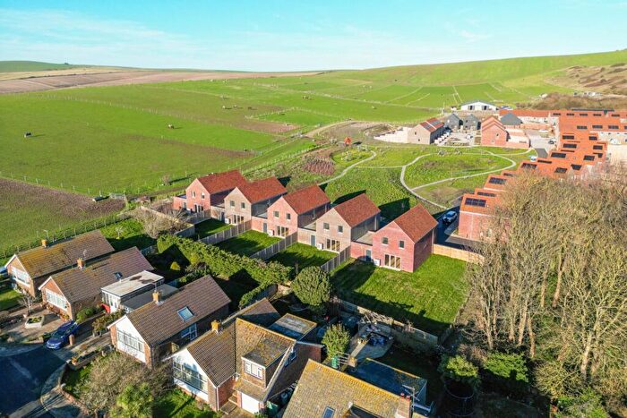 4 Bedroom Link Detached House For Sale In Birch Lane, Saltdean, Brighton, East Sussex, BN2