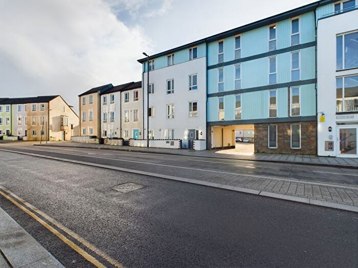 2 Bedroom Flat For Sale In Vyvyan House, Camborne - Ideal First Home, TR14