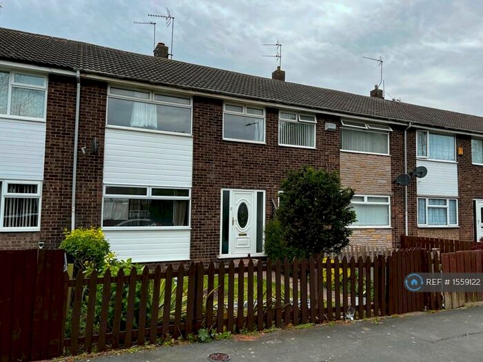 3 Bedroom Terraced House To Rent In Newtondale, Hull, HU7