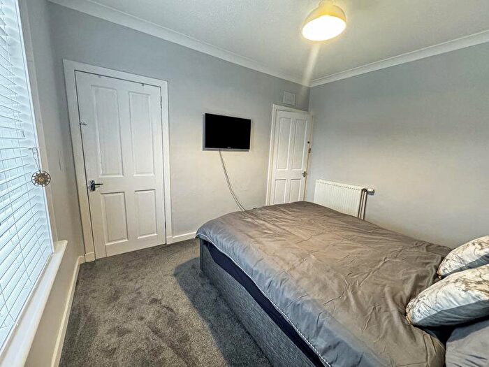 2 Bedroom Flat For Sale In Talisman Road, Knightswood, G13