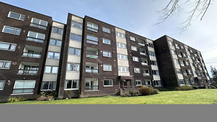 2 Bedroom Flat To Rent In Beechlands Avenue, Glasgow, G44