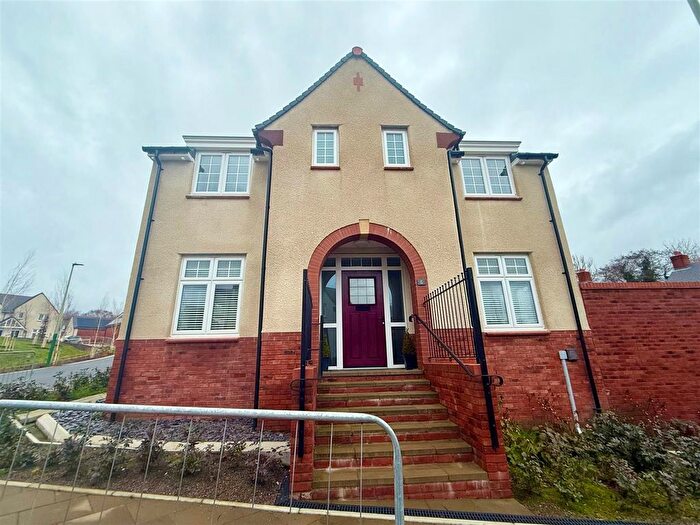4 Bedroom Detached House For Sale In Sirhowy Crescent, Pontllanfraith, Blackwood, NP12