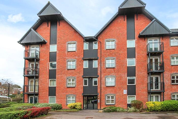 2 Bedroom Flat For Sale In East Dock, The Wharf, Leighton Buzzard, LU7