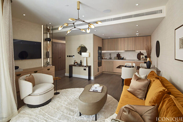 2 Bedroom Apartment For Sale In Ponton Road, London, SW11