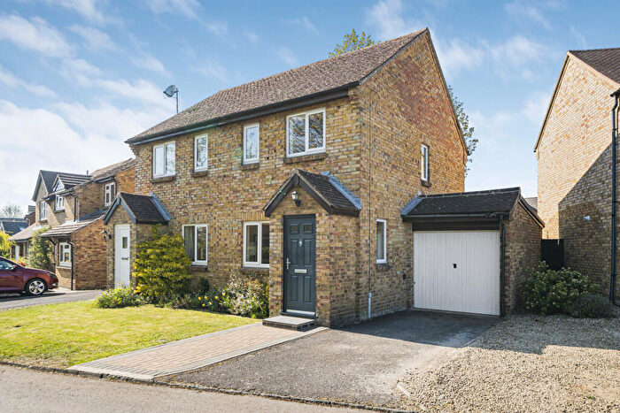 2 Bedroom Semi-Detached House For Sale In The Glebe, Oxford, OX2