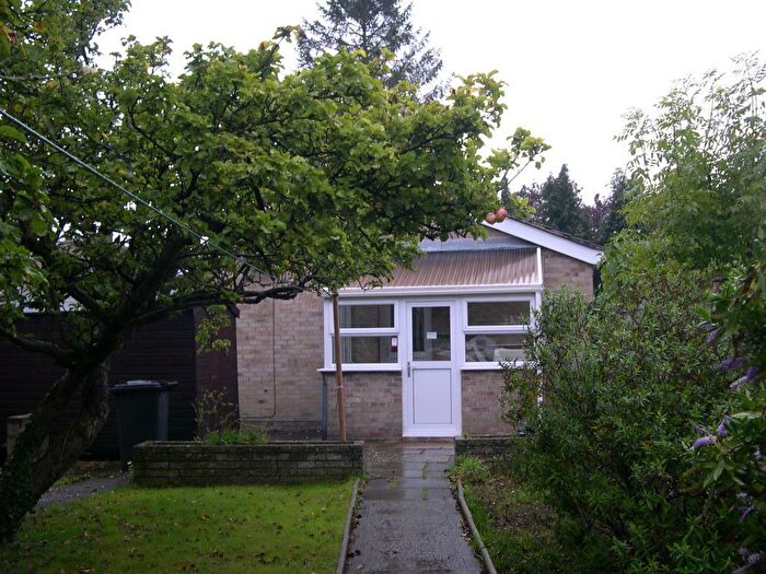 2 Bedroom Semi-Detached Bungalow To Rent In Brize Norton Road, Carterton, Oxon, OX18