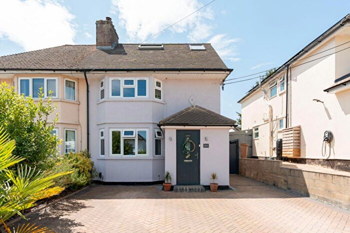 4 Bedroom Semi Detached House For Sale In Hazel Road, Oxford, OX2