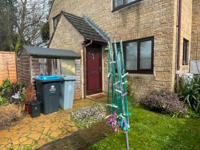 2 Bedroom Terraced House To Rent In Carterton, Oxon, OX18