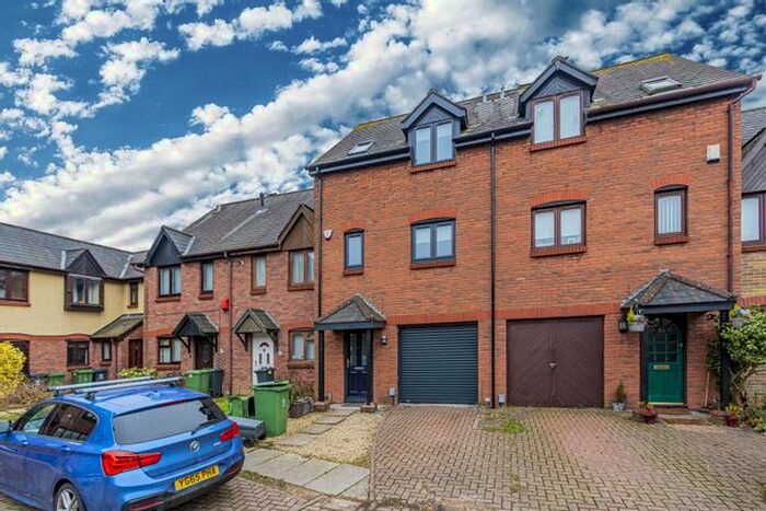 3 Bedroom Detached House To Rent In Llansannor Drive, Cardiff CF10