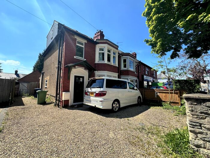 3 Bedroom House To Rent In Cowley Road, Oxford, OX4