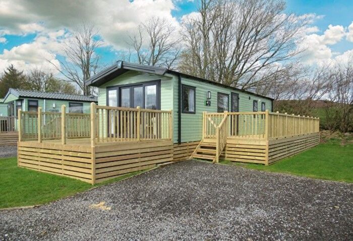 2 Bedroom Mobile/park Home For Sale In Edmundbyers, Consett, DH8