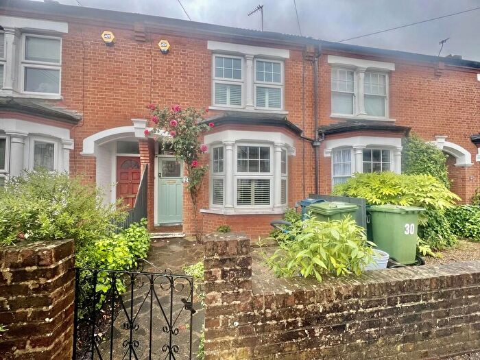 4 Bedroom Terraced House To Rent In Kingsley Road, Pinner, HA5
