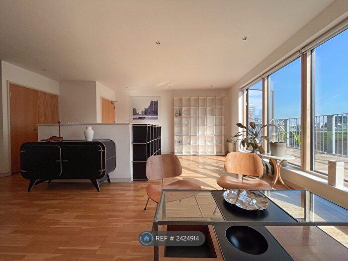 2 Bedroom Flat To Rent In Provost St, London, N1