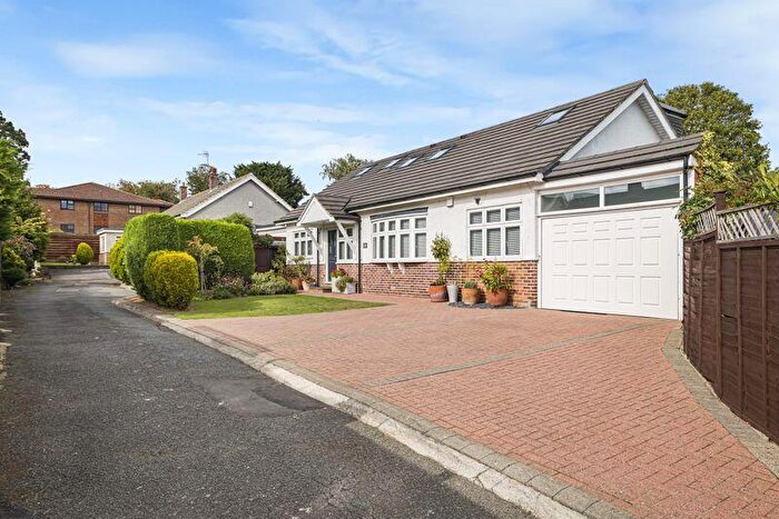5 Bedroom Detached House For Sale In Parkhill Road, Bexley, DA5