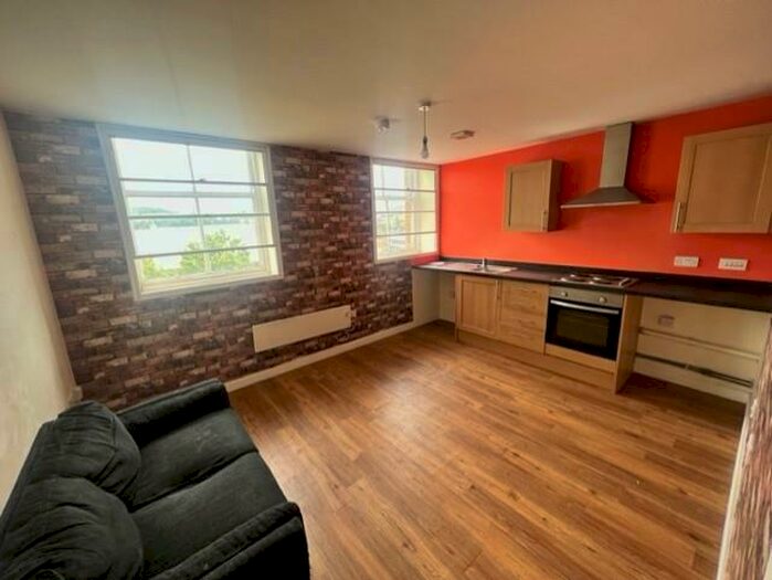 1 Bedroom Flat To Rent In Cheapside, Bradford, BD1