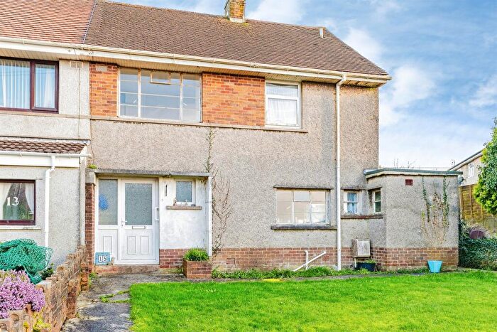 3 Bedroom Semi-Detached House For Sale In Heol Castell, Cefn Cribwr, Bridgend, CF32