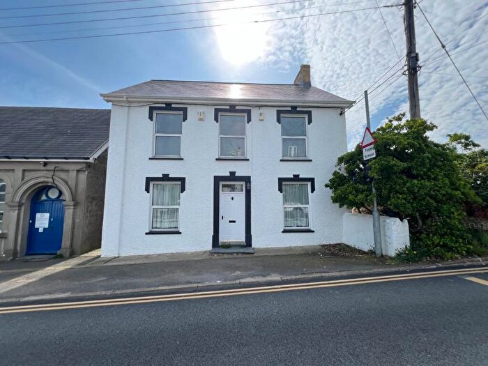 6 Bedroom Detached House For Sale In Aberporth, Cardigan, SA43
