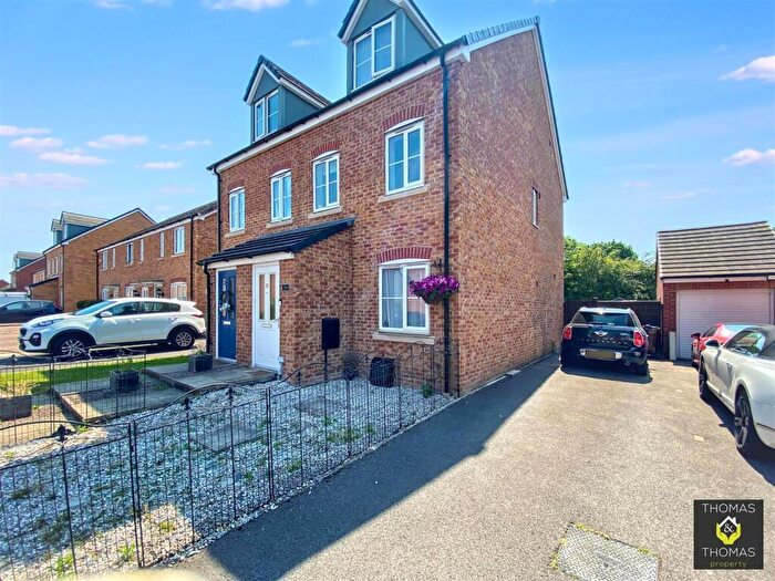3 Bedroom Semi-Detached House For Sale In Longstone Avenue, Longford., GL2
