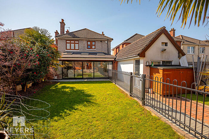 4 Bedroom Detached House For Sale In Mortimer Road, Bournemouth, BH8