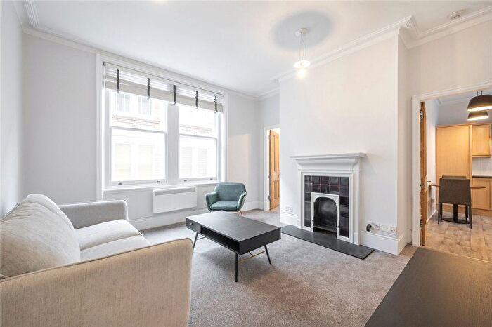 1 Bedroom Flat To Rent In Charing Cross Road, Covent Garden, London, WC2H