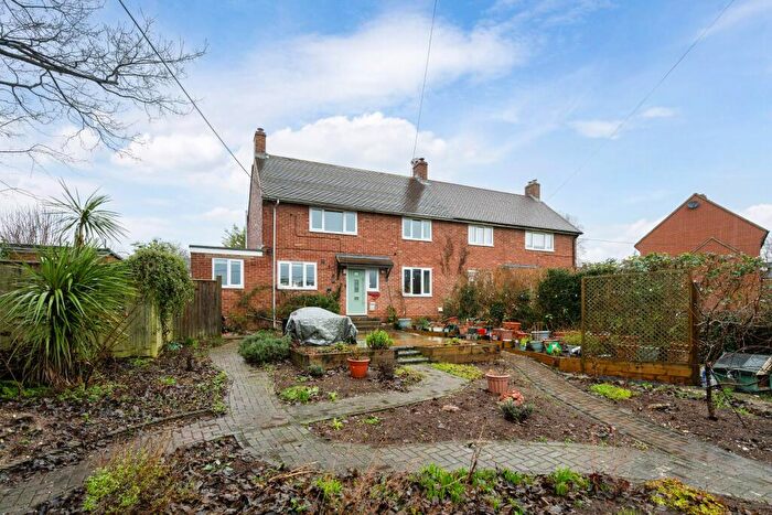 3 Bedroom Semi Detached House For Sale In Droxford, SO32