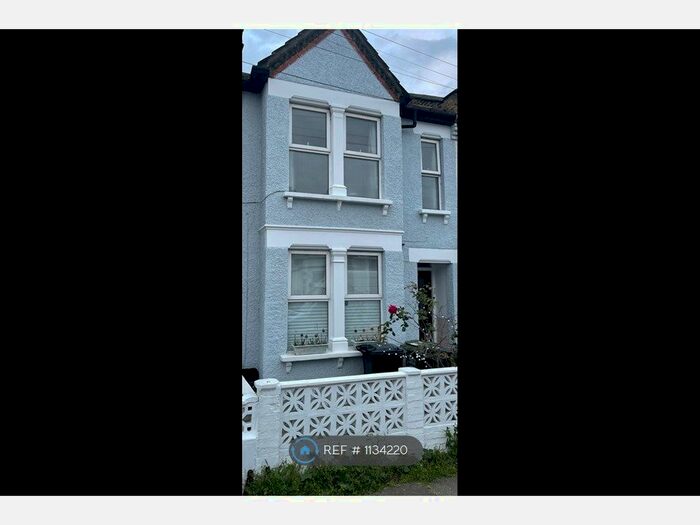 1 Bedroom Flat To Rent In Ground Floor, Catford, London, SE6