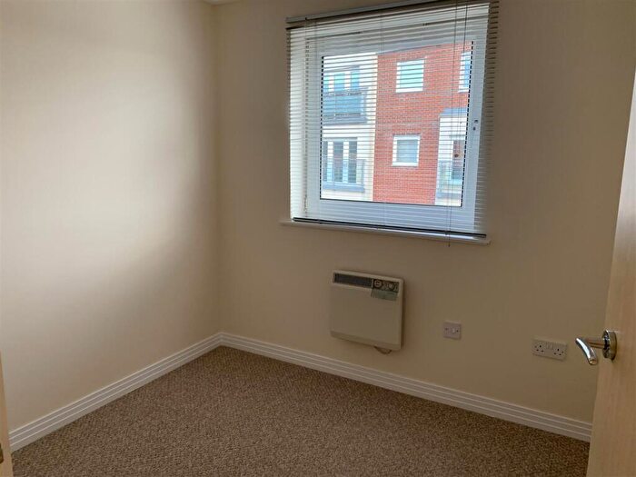2 Bedroom Apartment To Rent In Winterthur Way, Victory Hill, Basingstoke, RG21