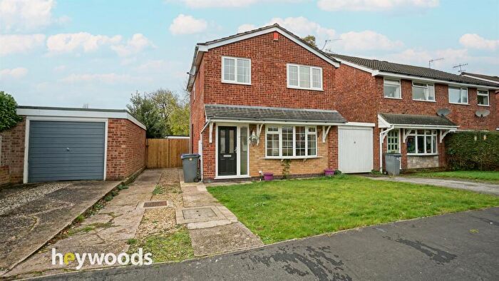 3 Bedroom Detached House To Rent In Redcar Road, Trentham, Stoke-on-Trent, ST4