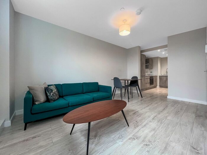 1 Bedroom Flat To Rent In Atkinson Street, Victoria Riverside Atkinson Street, LS10