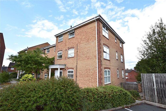 2 Bedroom Apartment To Rent In Windmill Court, Wortley, Leeds, LS12