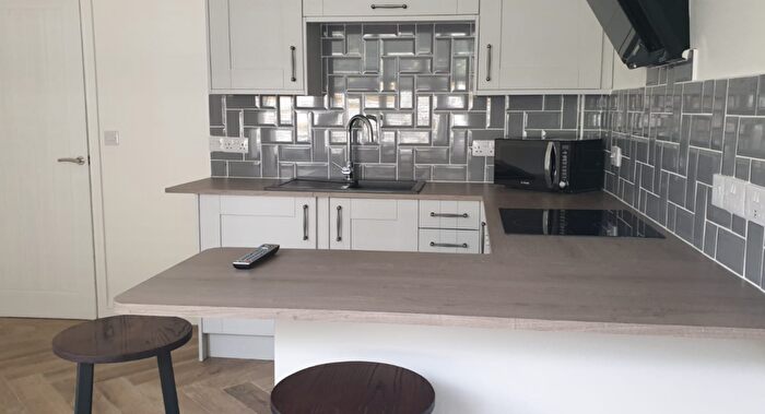 1 Bedroom Flat To Rent In Luxury Bedroom Flat // Aug, LN2