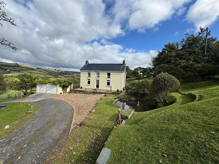 4 Bedroom Farm For Sale In Capel Isaac, Llandeilo, SA19
