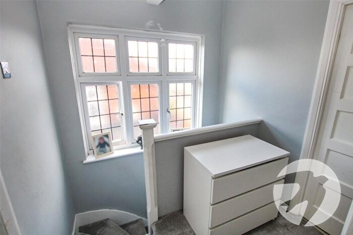 3 Bedroom Semi-Detached House For Sale In West Hallowes, London, SE9