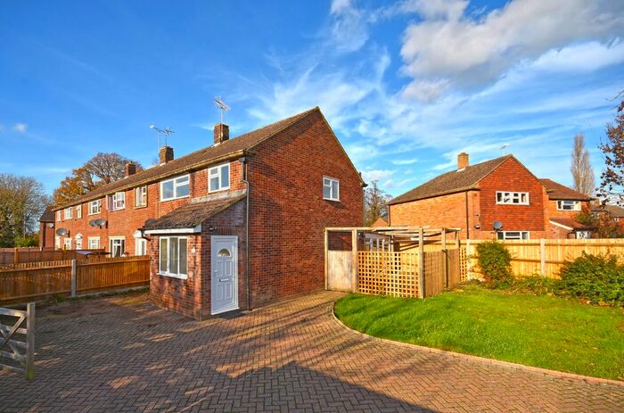 3 Bedroom End Of Terrace House To Rent In Cranbrook, Kent TN17