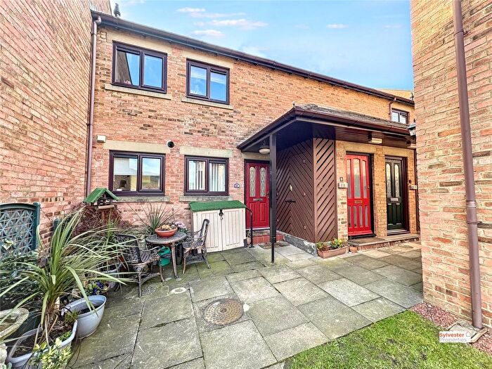 2 Bedroom Flat For Sale In Croft Court, Lanchester, DH7