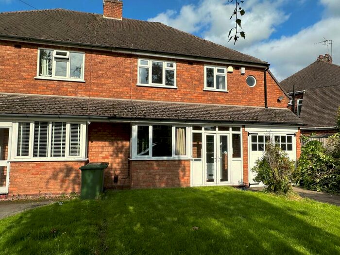 3 Bedroom House To Rent In Willow Road, Solihull, B91