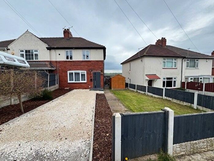 3 Bedroom Semi Detached House For Sale In Priory Estate, South Elmsall, WF9