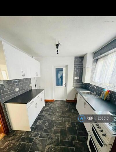 3 Bedroom Semi-Detached House To Rent In Chiltern Avenue, High Wycombe, HP12