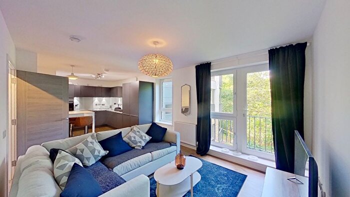 1 Bedroom Flat To Rent In Wintermill Square, Edinburgh, EH6